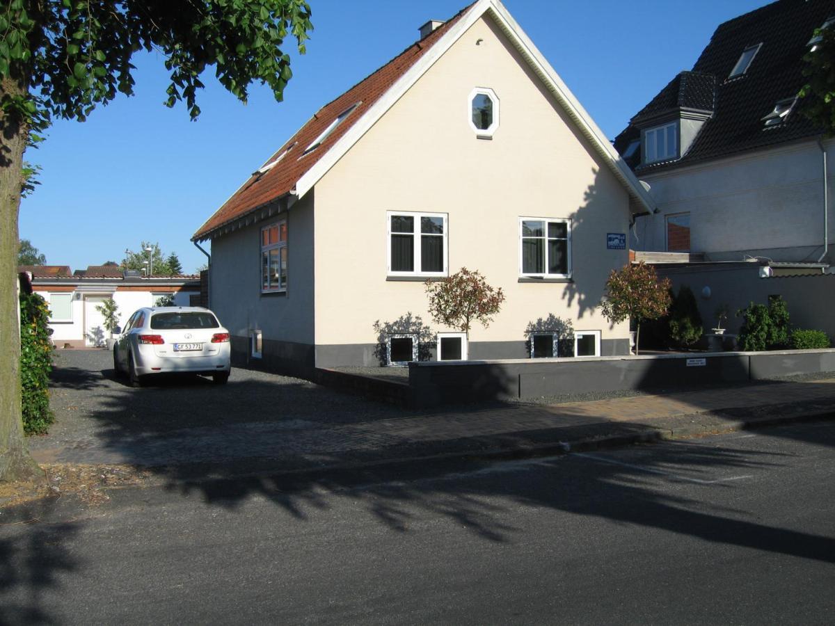 Amalie Bed&Breakfast&Apartments Odense Exterior foto
